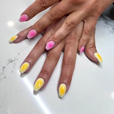 Talon Nail Bar custom nail art — example 9